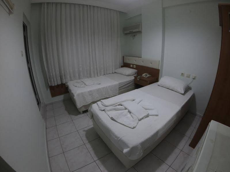 Almir Hotel Kizkalesi Exterior photo